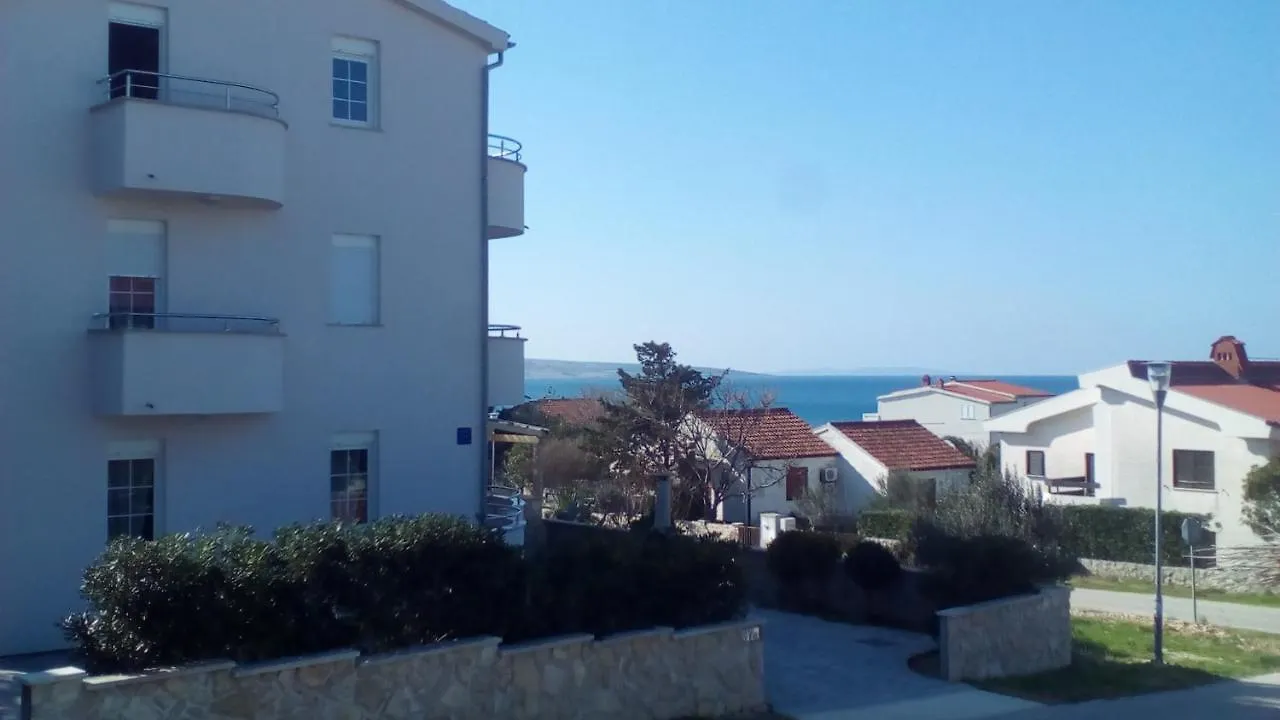 Apartmani Klauda Povljana Apartment