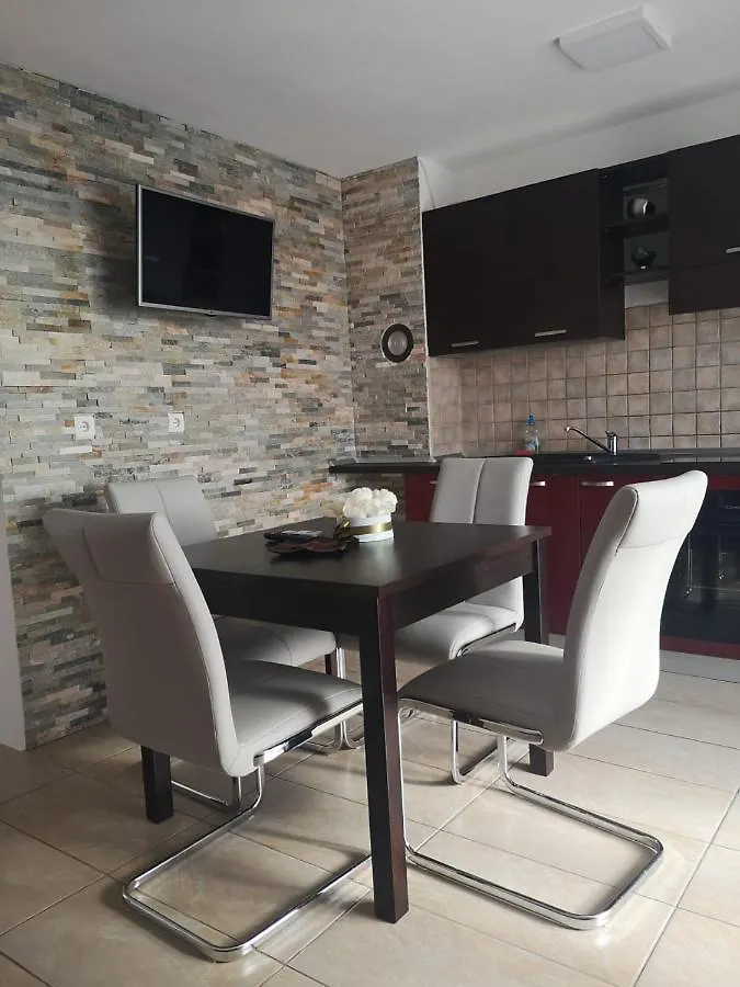 Apartmani Klauda Povljana Croatia