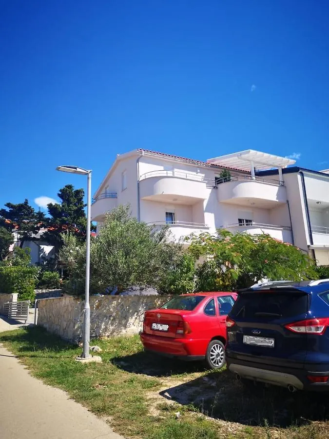 Apartmani Klauda Povljana Apartment
