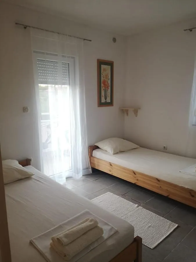 Apartment Apartmani Klauda Povljana