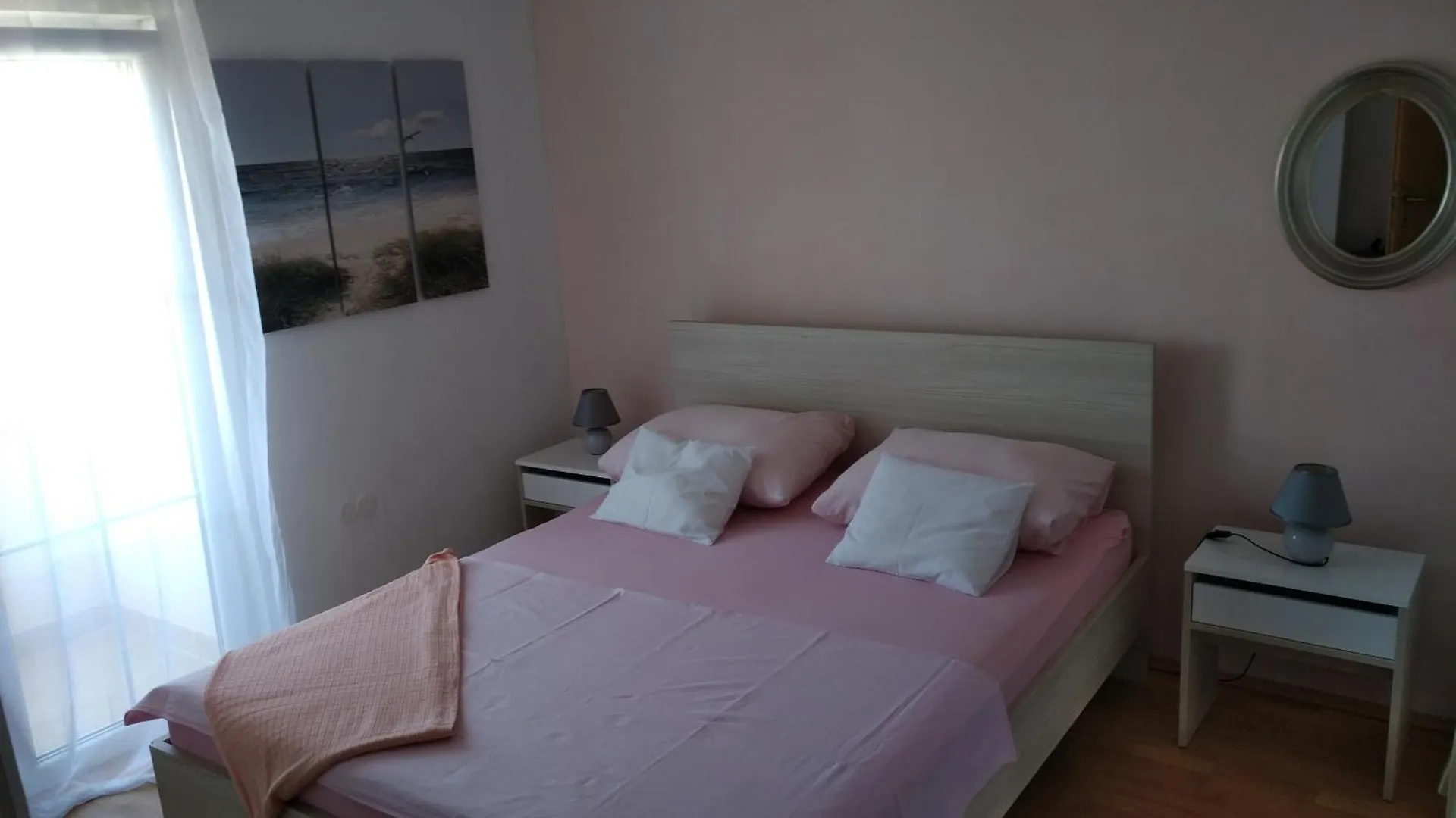 Apartmani Klauda Povljana Croatia