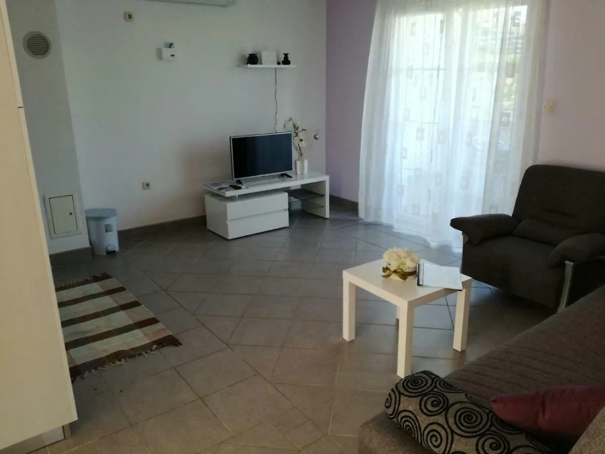 Apartmani Klauda Povljana Apartment