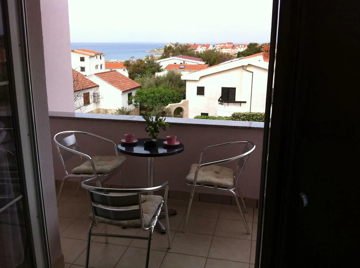 Apartmani Klauda Povljana Apartment