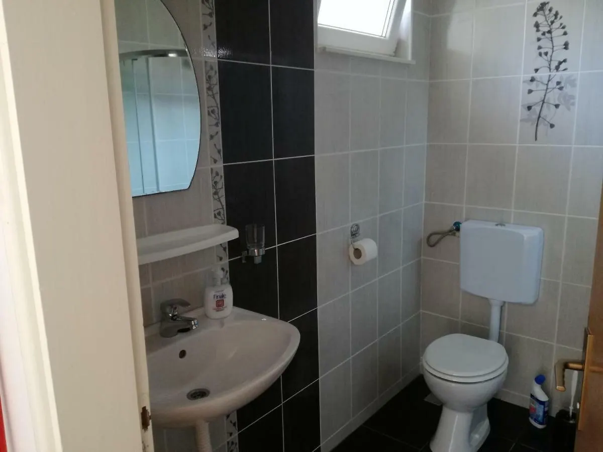 Apartment Apartmani Klauda Povljana